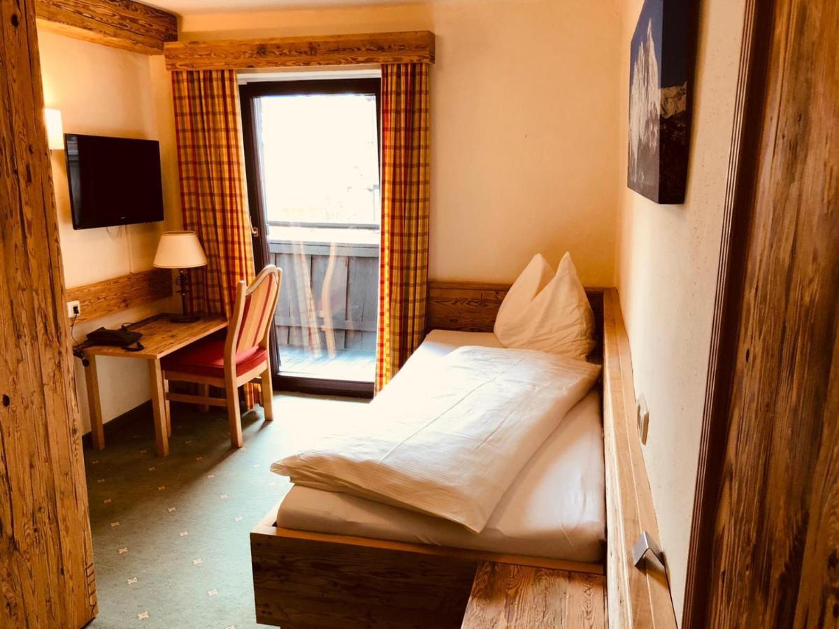 Hotel Roesslwirt 티롤 키르흐베르크 외부 사진